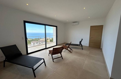 Solenzara House | LABELLE- PANORAMIC SEA VIEW- PRIVATE POOL- AIR CONDITIONING-WIFI