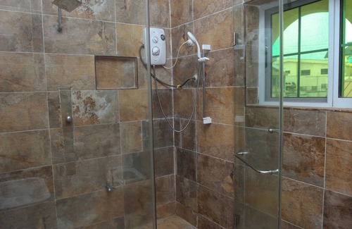 Kumasi Hotel | Labev Hotel