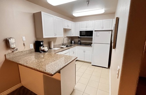 Capistrano Beach Resort | Labor Day Weekend/One bedroom/Ocean View
