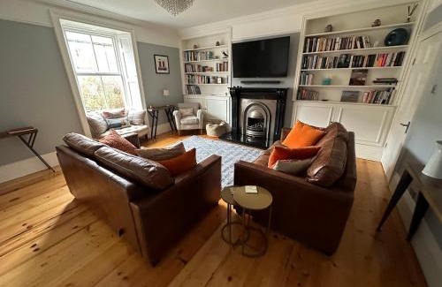 South Charlton House | Laburnum Cottage