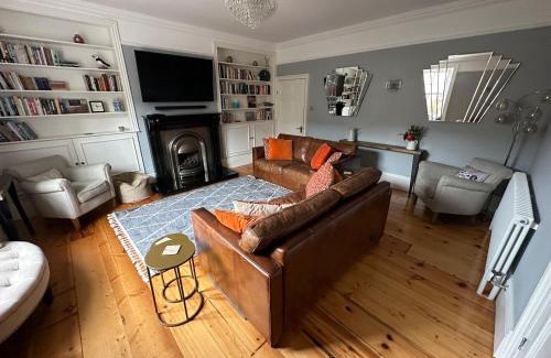 South Charlton House | Laburnum Cottage