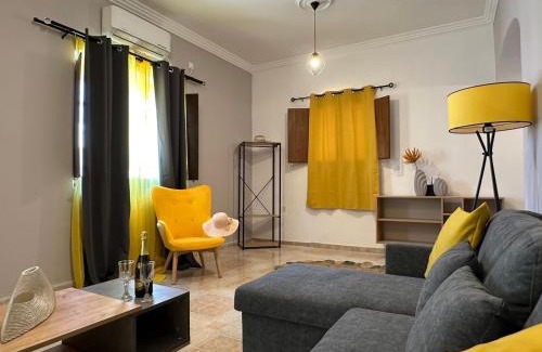 Tripiti Apartment | LaCasaCentrale