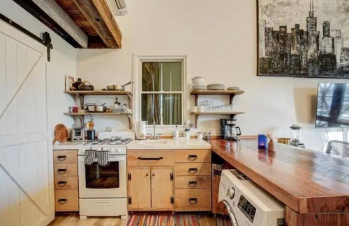 Village of Germantown House | Lace & Woods Farm "Hammer Hideaway"