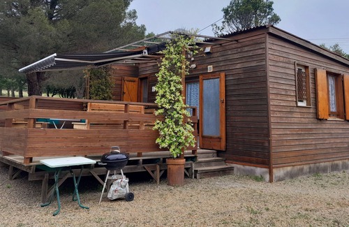 Salleles-Cabardes Ski Chalet | Lacoste 1