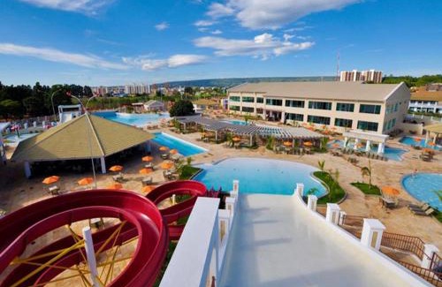 Centro Apartment | Lacqua DiRoma 1-2-3-4-5 - Caldas Novas
