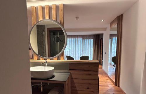 San Giovanni di Fassa Hotel | Ladinia Dolomites View - Adults Only