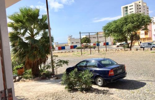 Mindelo House | Laginha Beach Guest House