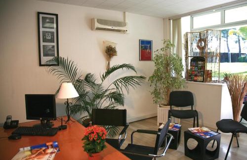 Mandelieu-La-Napoule Apartment | Lagrange Vacances Les Trois Rivières
