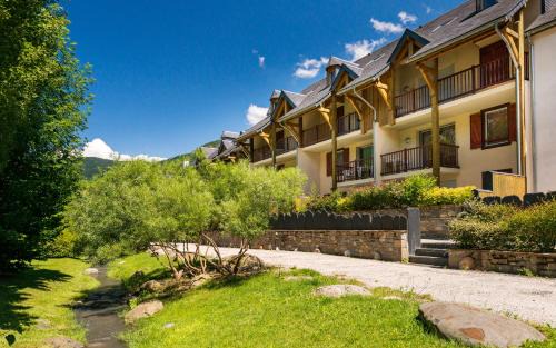 Saint-Lary-Soulan Apartment | Lagrange Vacances L'Ardoisière