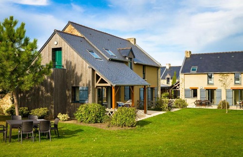 Cancale Apartment | Lagrange Vacances Les Hauts de la Houle