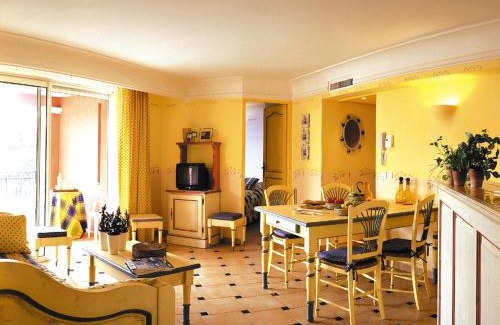 Sainte-Maxime City Centre Apartment | Lagrange Vacances Port-Marine