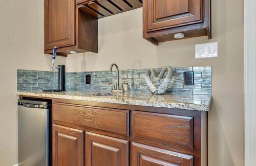 Belton House | Lake Access - Private Pool - 2 Acres Retreat
