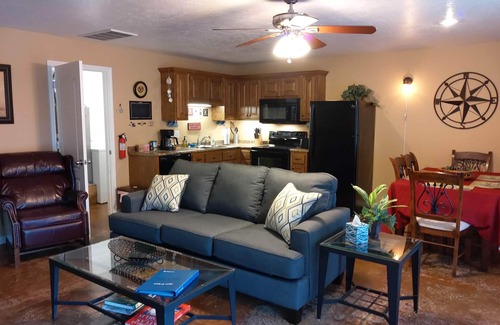 Cherokee Village House | Lake and boat life!nLake Rental in a dead-end street.