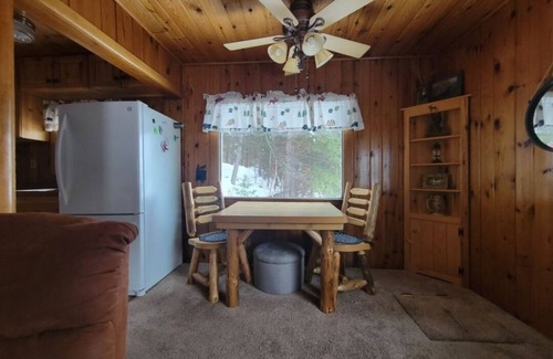 Gordon Cabin | lake cabin