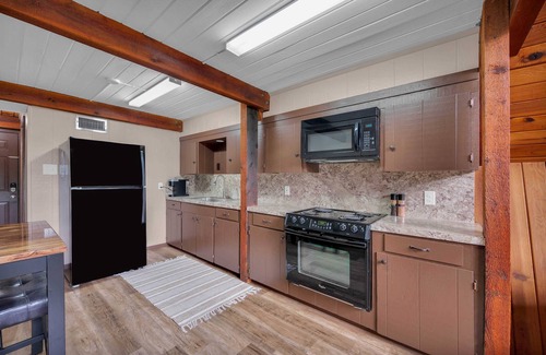 Panorama Village Cabin | Lake Conroe Area - Panorama Golf Club Community