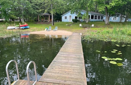 Brethren Cottage | Lake Elinor Retreat ~ New Sauna, Kayaks