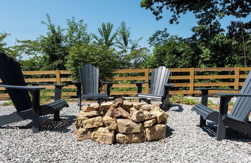 Mohican Township Cabin | Lake Fork SchoolhousenMohican and Amish Country Romantic Getaway