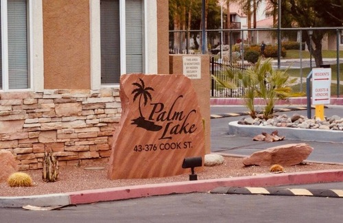 Palm Desert Condo | Lake front condo with a million dollar view