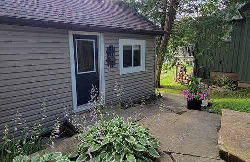Havelock-Belmont-Methuen Cottage | Lake Front Cottage On Beautiful Belmont Lake
