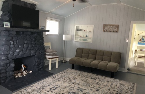 Middlefield Cottage | Lake Front Cottage #7!