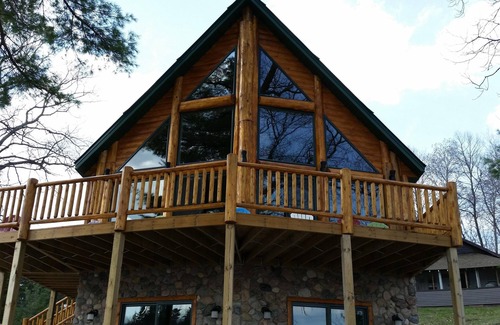 Arbor Vitae Cabin | Lake Front Log Cabin With Beautiful Views