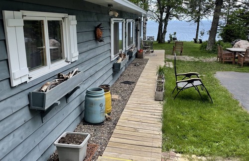 Two Harbors Cottage | Lake Front North Shore Cottage.