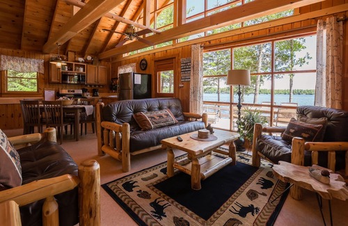 Otis Cottage | Lake Front on Beech Hill Pond, 2 Kayaks, Canoe, Paddle Board Provided
