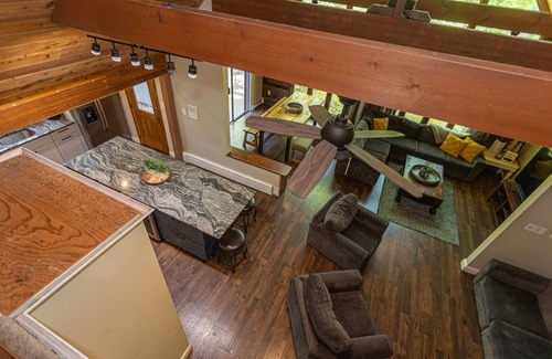 Lake Harmony Ski Chalet | Lake Harmony Chalet With Arcade Room ~ Includes Hot Tub ~sleeps 22