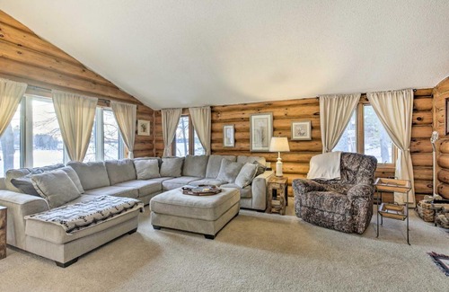 Tomahawk House | Lake Nokomis Escape with Dock and Beach Access