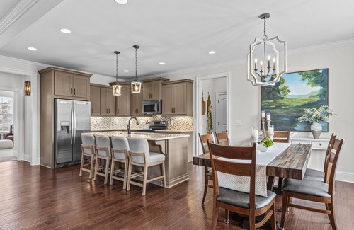 Reynolds Landing House | Lake Oconee Getaway. Spacious family & pet-friendly retreat in gated community