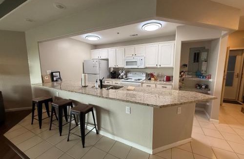 Lake Ozark Apartment | Lake Ozarks Get Away