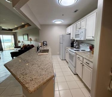 Lake Ozark Apartment | Lake Ozarks Get Away