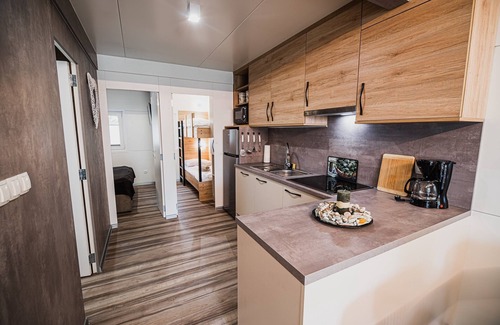 Terme Catez House | Lake Serenity Premium Mobile Homes-3Bedroom 15/028