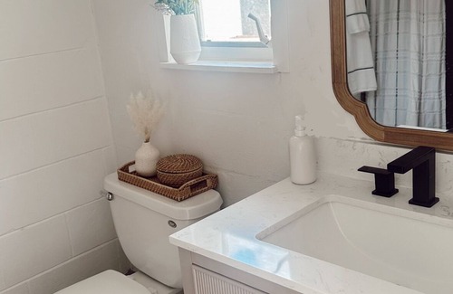 Laurel Apartment | Lake Studio