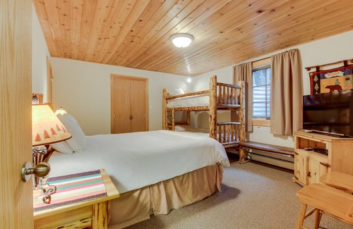 Whitefish Condo | Lake-view condo with deck, pool, hot tub & close beach access - near skiing