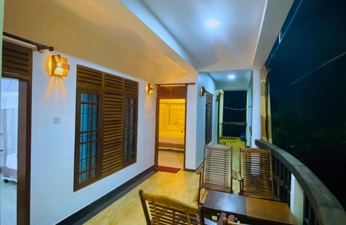 Tangalle Villa | Lake View Homestay - Tangalle