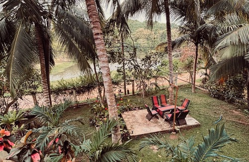Tangalle Villa | Lake View Homestay - Tangalle
