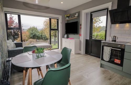 Newry Cottage | LAKE VIEW HOUSE APARTMENT in Camlough, Northern Ireland