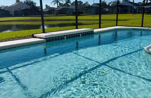 Lake Berkley Villa | Lake View Villa w/Pool & Games Rm – 10% Off + Last-Minute & Member Deals