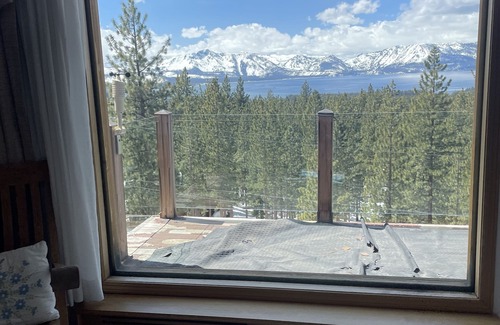 Stateline House | Lake Views and location. Quiet yet 10 minutes to casinos, skiing and beaches!