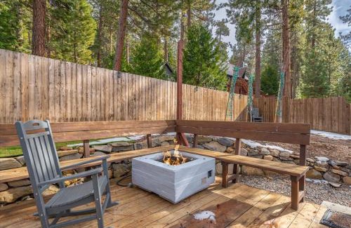 Kings Beach House | Lake Views, Pet-Friendly Cabin with Hot-Tub in King's Beach