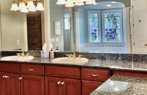 Eastlake Weir House | Lake Weir Luxury