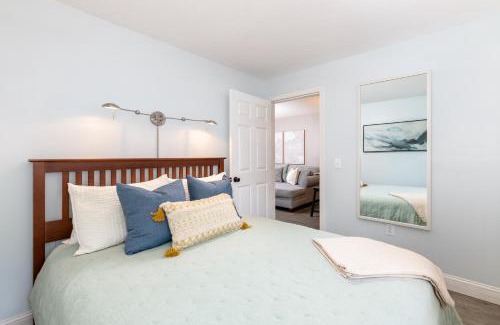 Gilford Resort | Lake Winni Condo, Views for Miles