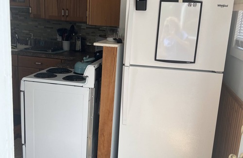 Alton Bay Cottage | Lake Winnipesaukee Guest Cottage Vacation Rental in the heart of Alton Bay, NH!