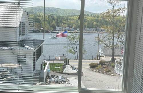 Alton Bay Cottage | Lake Winnipesaukee Guest Cottage Vacation Rental in the heart of Alton Bay, NH!