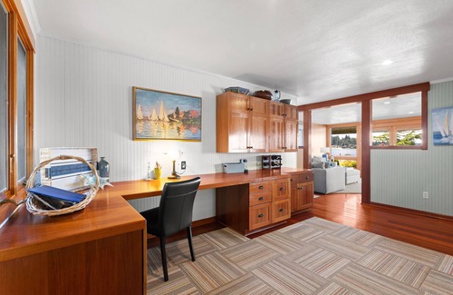 Lakebay House | Lakebay Waterfront