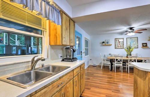 Crooked Lake House | Lakefront Babson Park Escape: Pet Friendly!