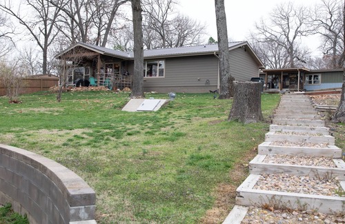 Grove Cabin | Lakefront Cabin in Grove, OK with Private Dock