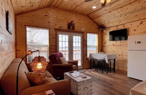 Eucha Cabin | Lakefront Cabin just steps away from the water. "Fox Cabin"