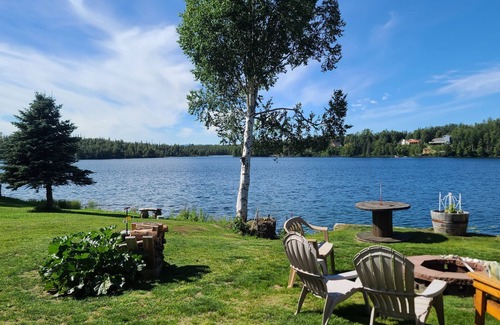 Nikiski Apartment | Lakefront Ensuite Retreat/Full Kitchen, Private Entry, & Lake Access